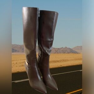 Calvin Klein. Sole shows a macy's tag for $179. Leather, chocolate brown, 7.5​​
